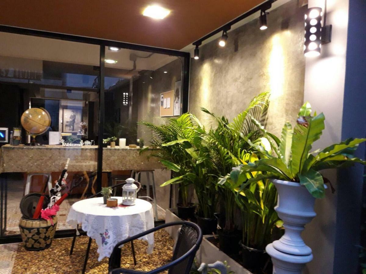 Alley Living Rama8 Bangkok Bagian luar foto