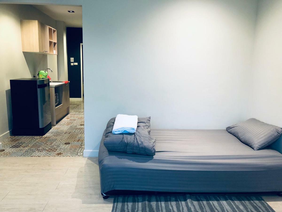 Alley Living Rama8 Bangkok Bagian luar foto